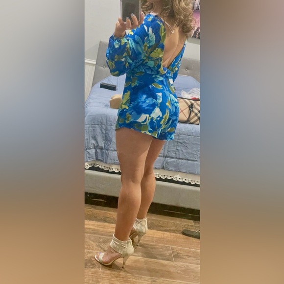 Lulu's Blue Floral Dress - Picture 4 of 4